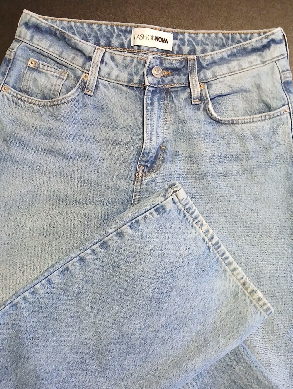 Fashion Nova Men's Light Wash Straight Jeans